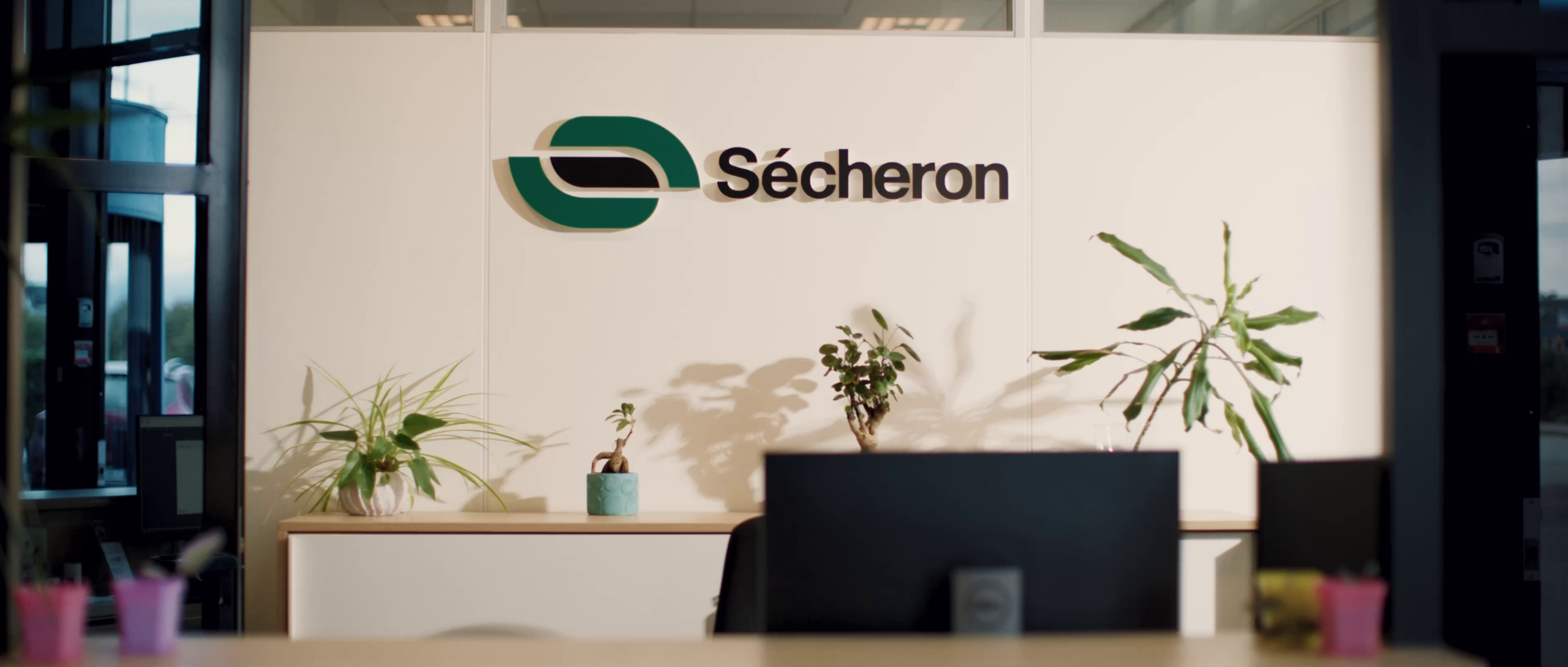 Sécheron Hasler Group team